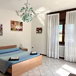 House With Large Garden, 2 Bedrooms, 2 Bathrooms, * Colico