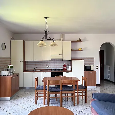 Casa Niky Colico